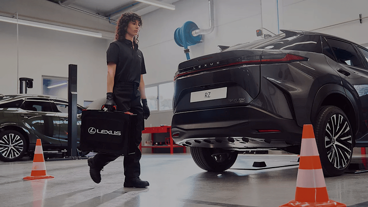  Lexus Accident care